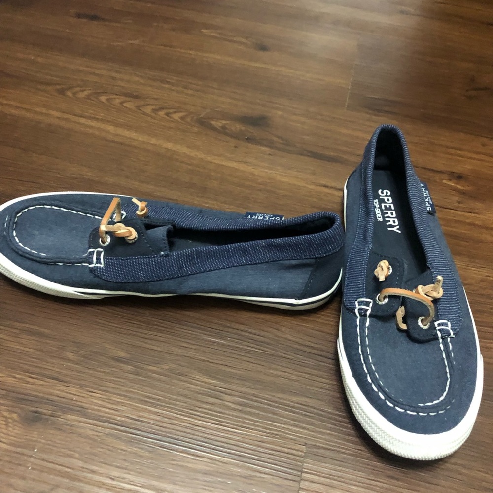 Navy Sperry’s worn once